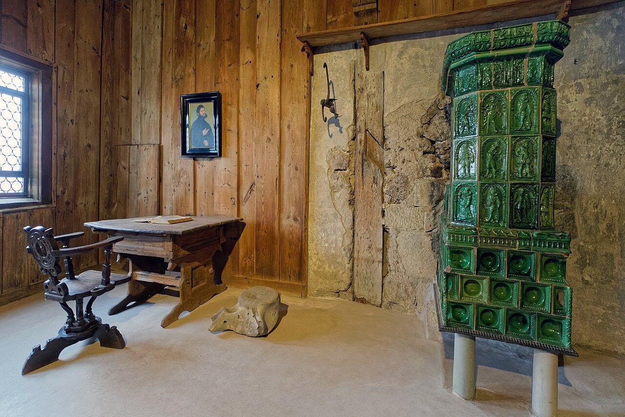 The Reformation and the Castle: Wartburg, Luther, and the Protestant Princes 2 The Lutherstube at the Wartburg, the room where Luther translated the New Testament