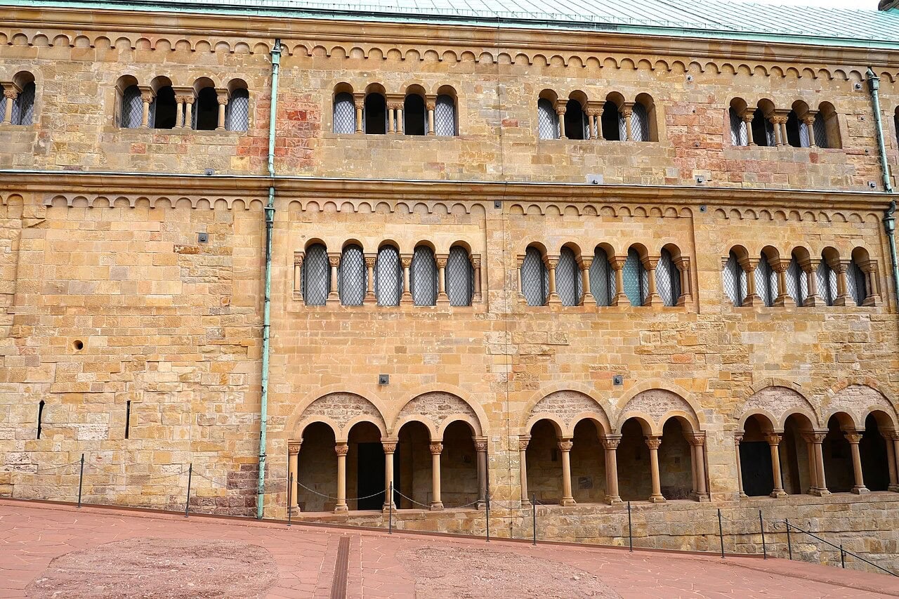 The 19th-Century Romantic Revival of German Castles 6 The Palas of the Wartburg, with its Romanesque arcaded façade in pale sandstone, restored under Hugo von Ritgen.
