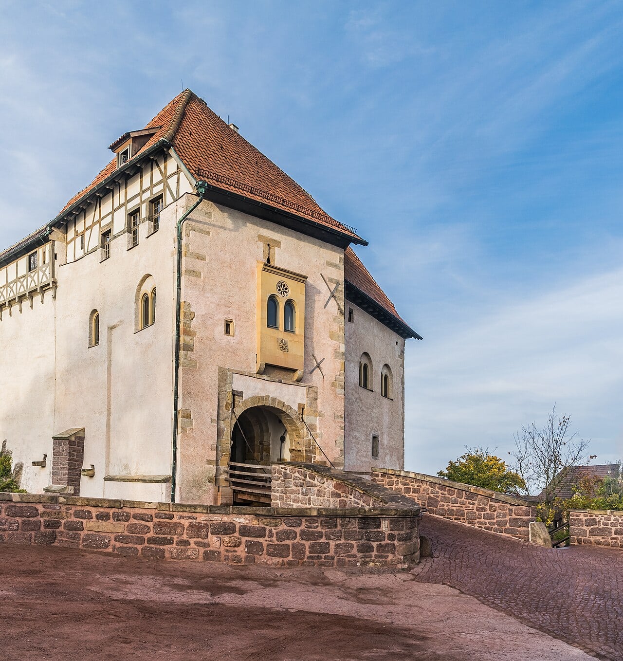 Wartburg Castle 2 1280px Outside view of Wartburg Castle 3