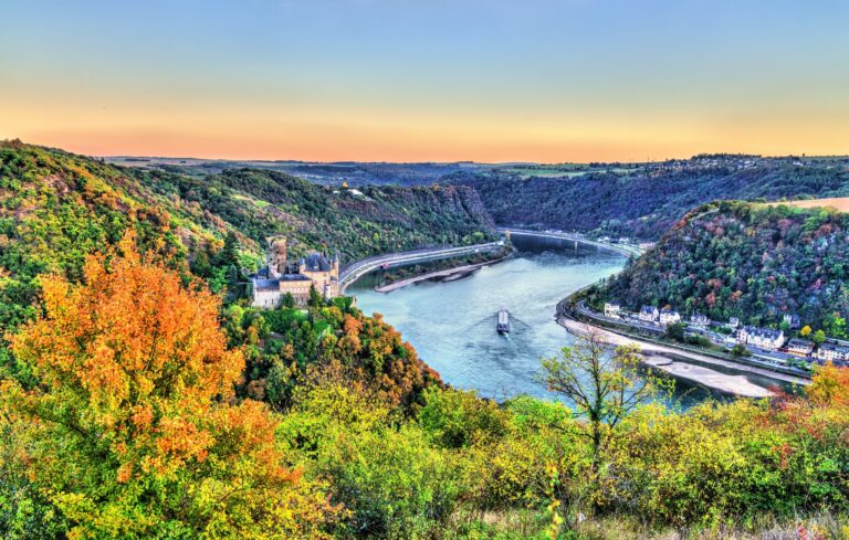 Home 5 katz castle rhine loreley aerial