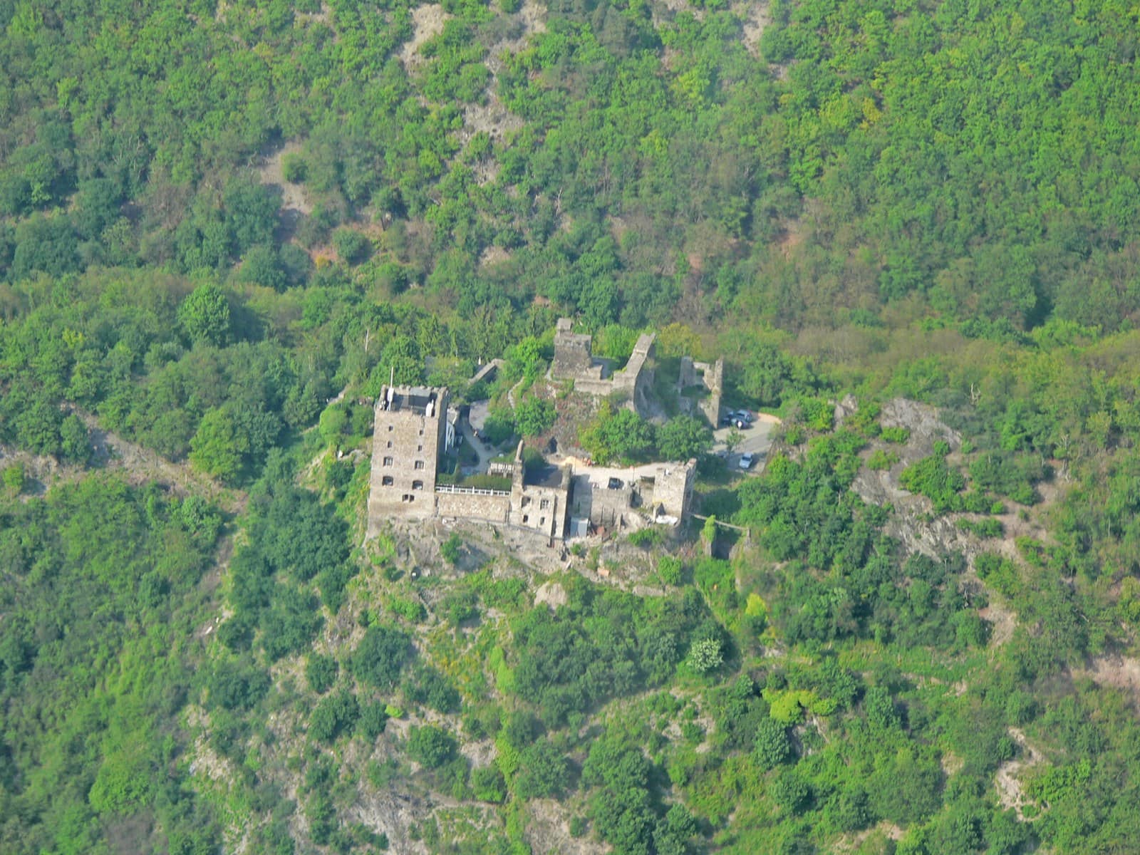 Liebenstein Castle 6 Modern visitor view of Burg Liebenstein showing the restored Wohnturm and the Burgterrasse