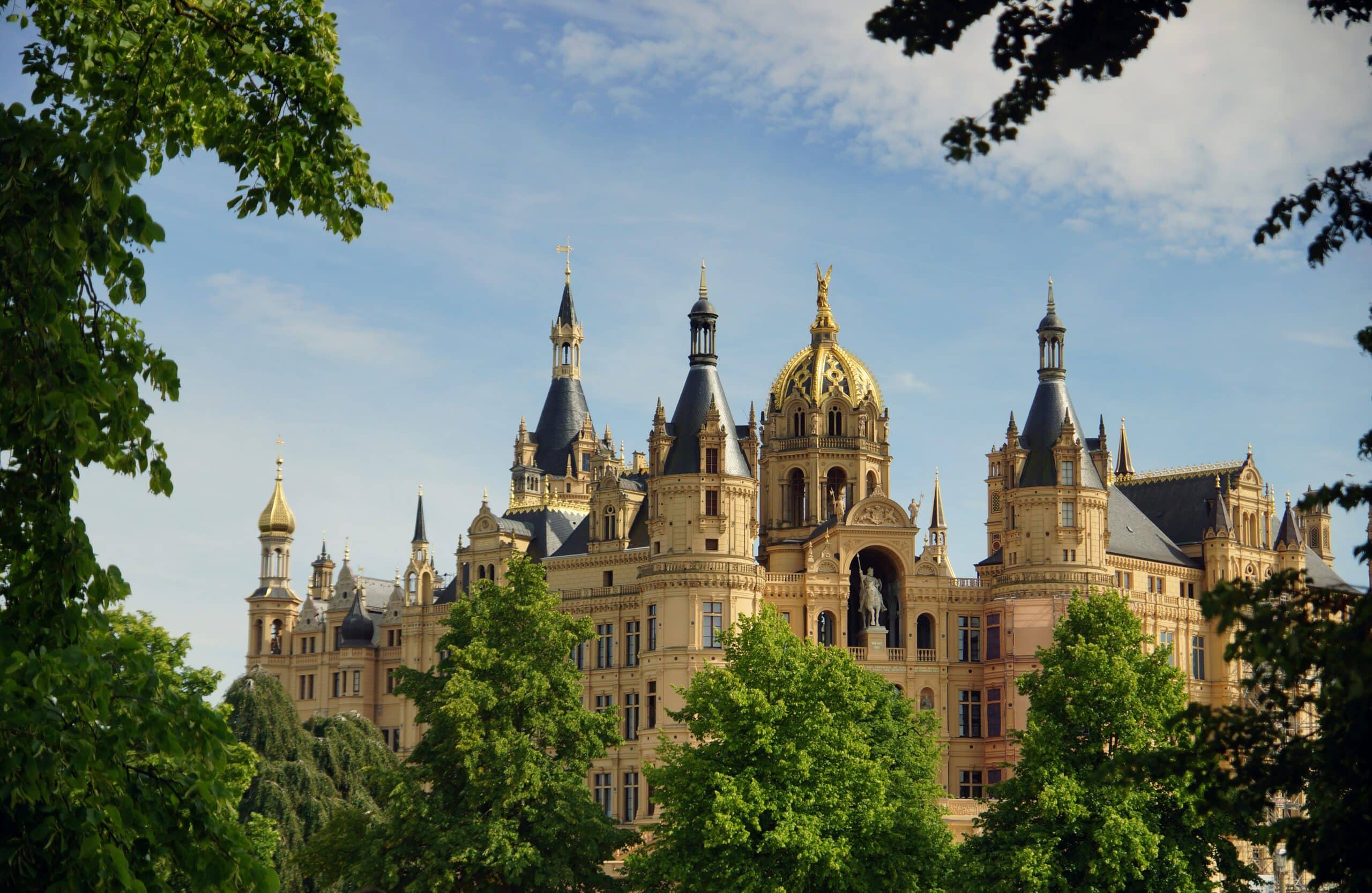 Schwerin Castle 5 Schwerin Castle gilded dome, the centerpiece of Stüler's redesign