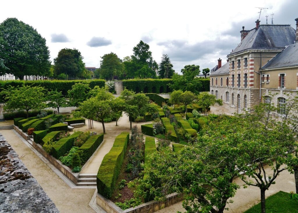 Château de Blois 12 The terraced royal gardens beside Château de Blois