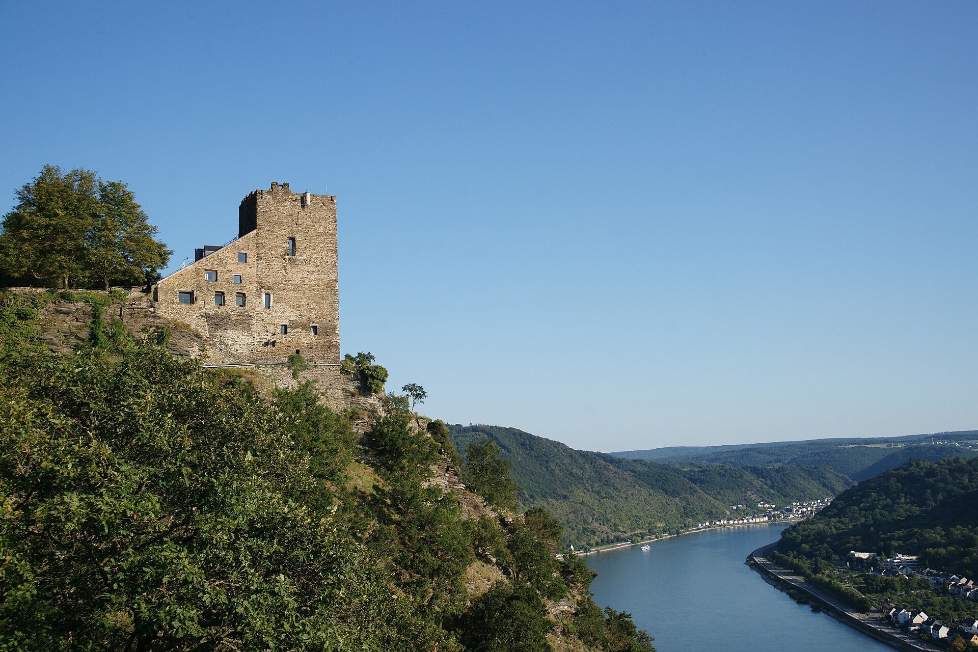 Burg Liebenstein seen from Sterrenberg
