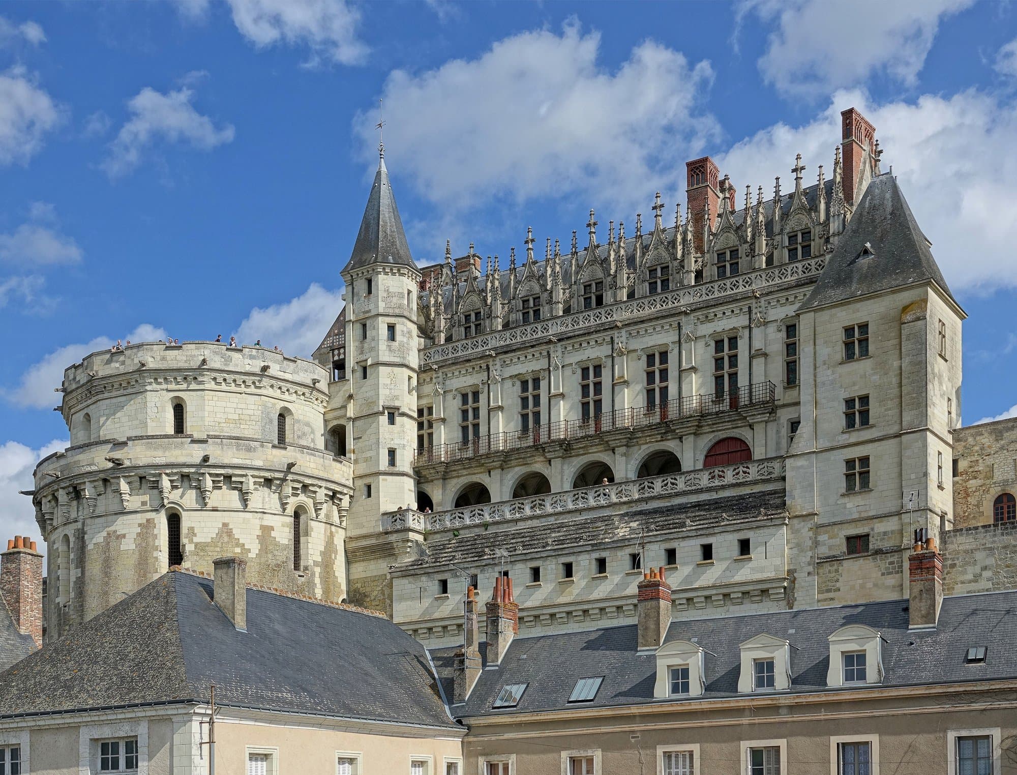 Château d'Amboise 3 The cylindrical Tour des Minimes ramp tower at Chateau d'Amboise