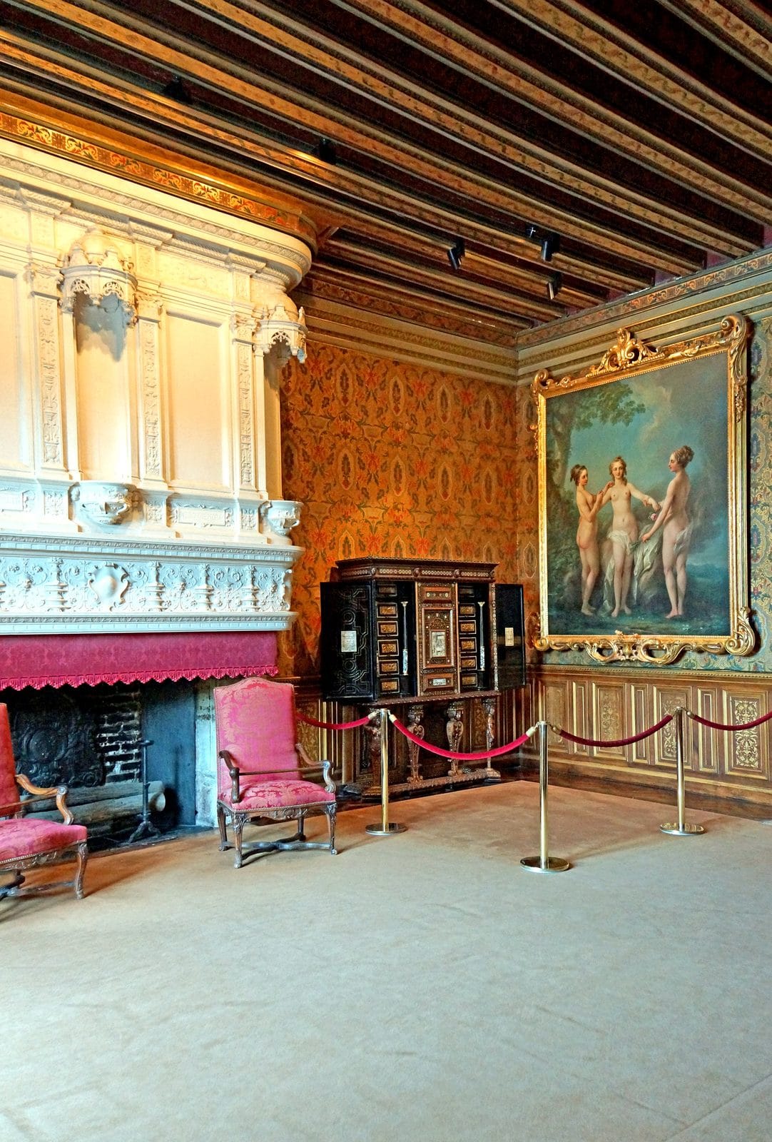 Château de Chenonceau 6 The Francois I drawing room at Chateau de Chenonceau with carved chimneypiece and Renaissance furniture