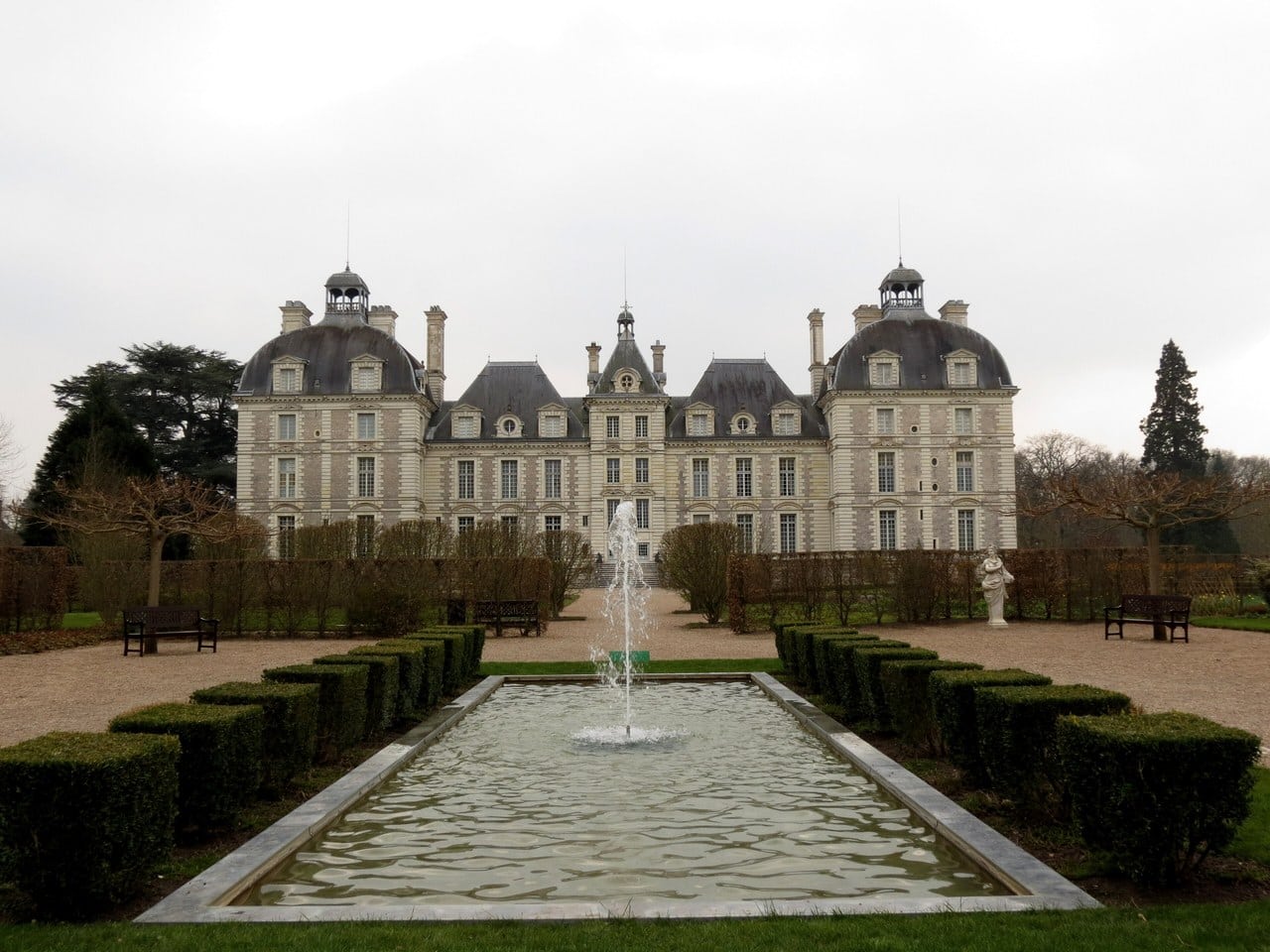 Castle Hotels in the Loire Valley: Where You Can Actually Sleep in a Château 6 Château de Cheverny, near the Les Sources de Cheverny hotel