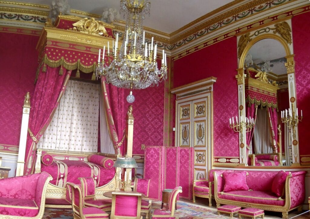 Château de Compiègne 10 The bedchamber of Napoleon I at the Château de Compiègne