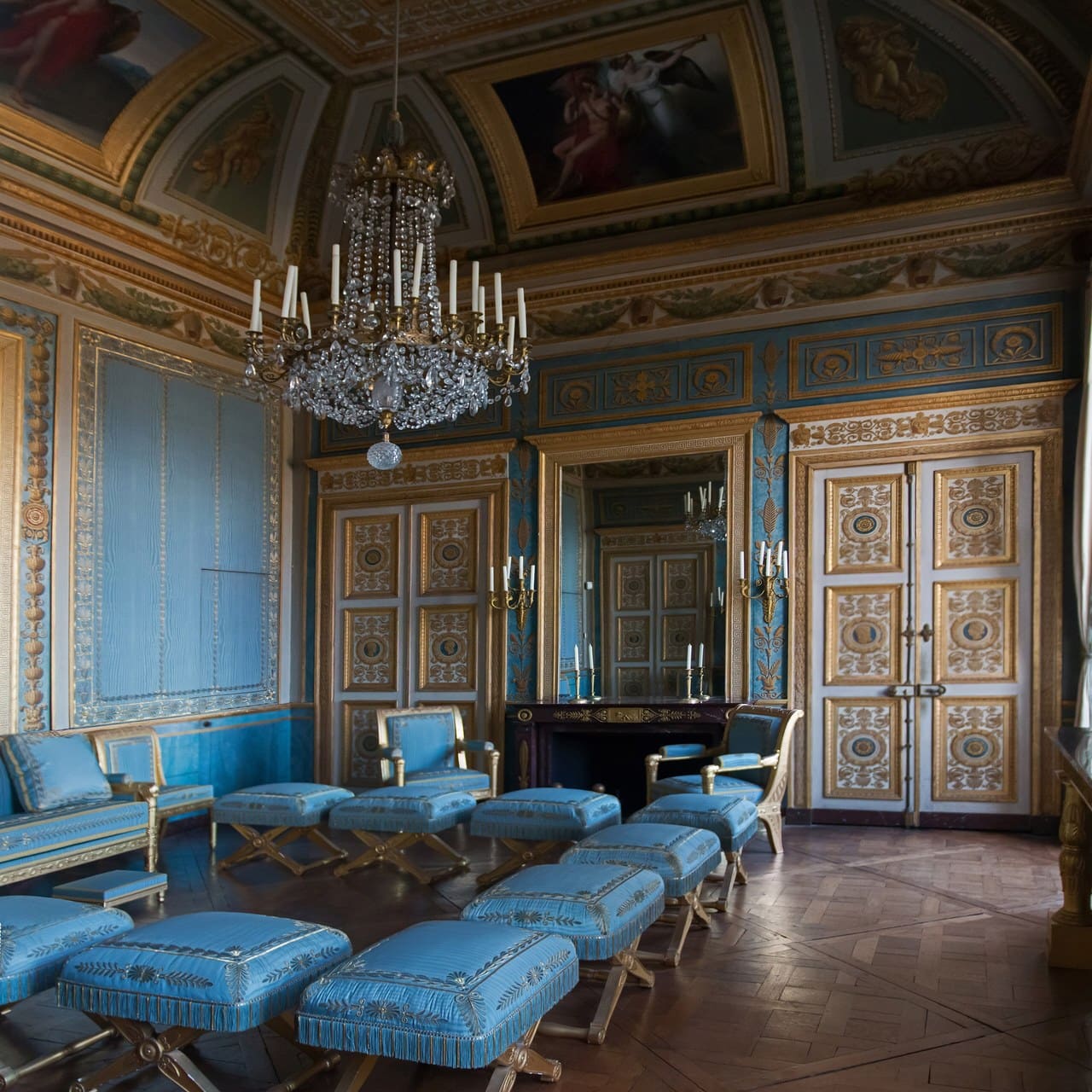 The Salon bleu