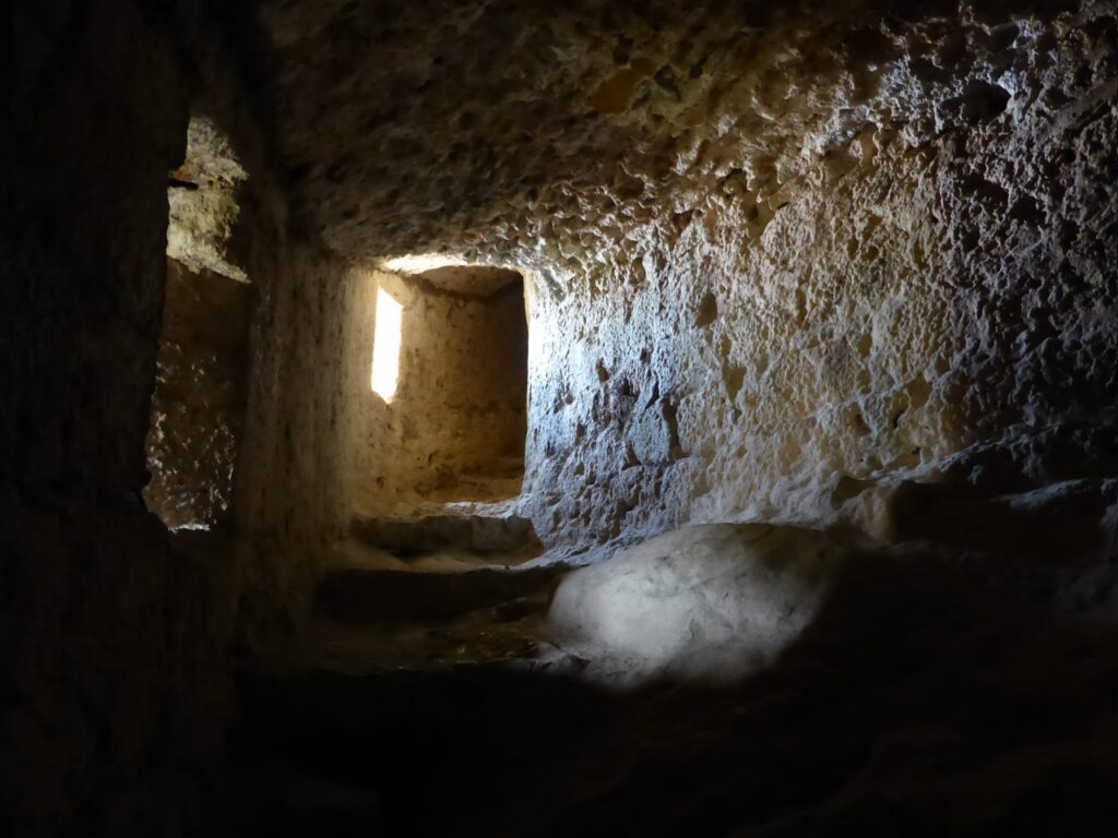 Rock-cut cistern chamber inside Château de Quéribus