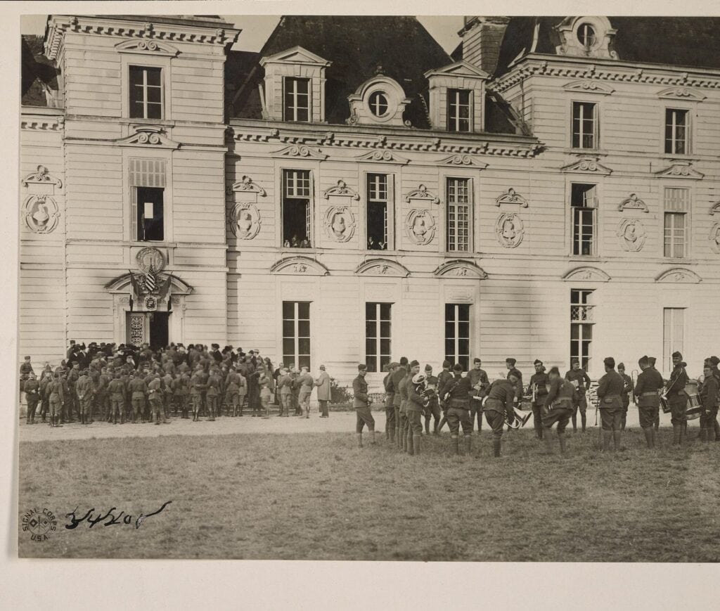 Château de Cheverny 19 American Signal Corps band playing before Château de Cheverny, November 14, 1918