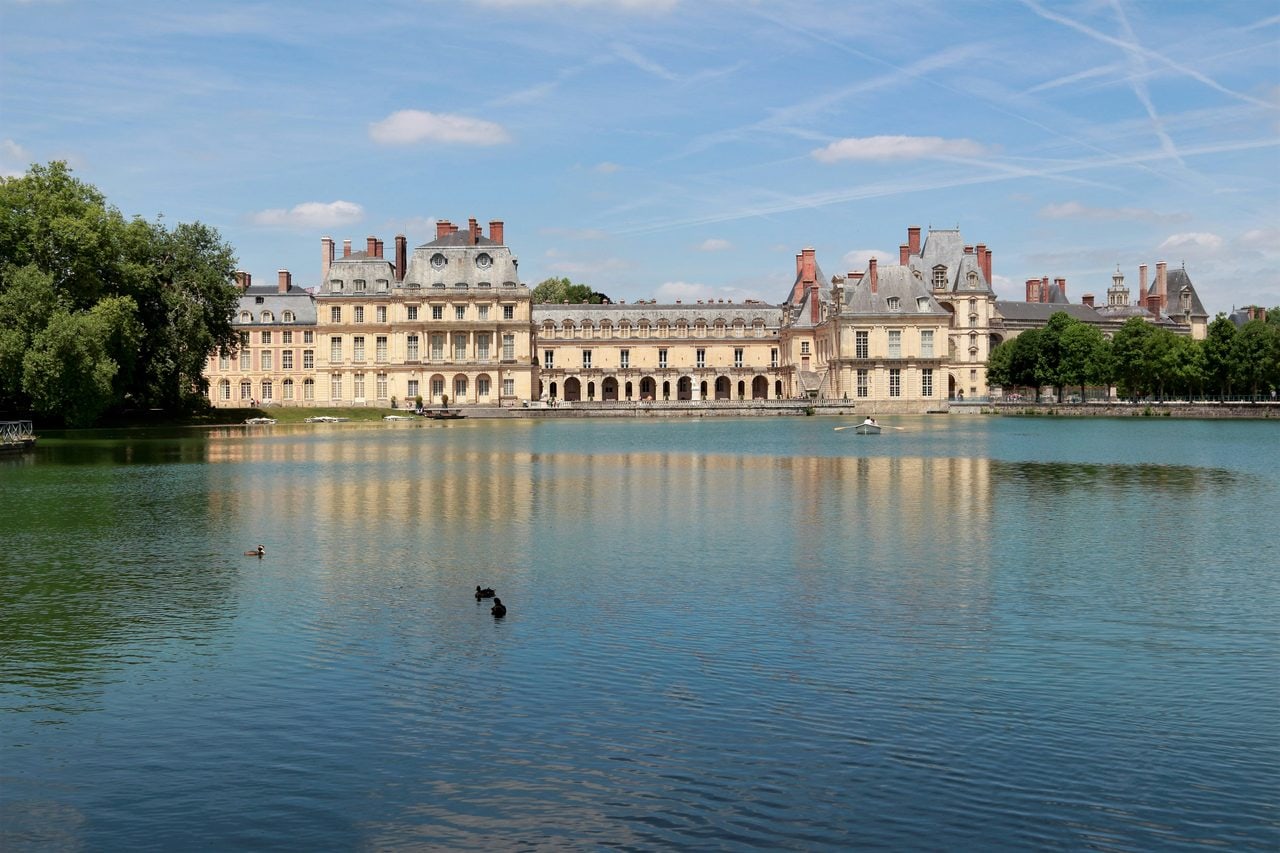 Château de Fontainebleau 13 The Carp Pond reflecting the Château de Fontainebleau