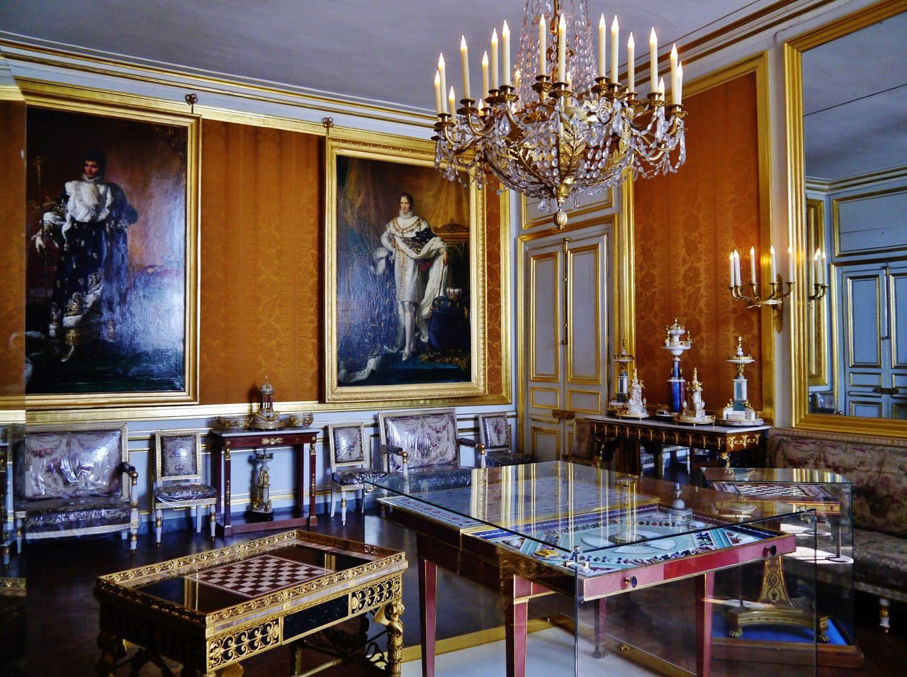 Château de Fontainebleau 10 A portrait gallery in the Napoleon I Museum at the Château de Fontainebleau