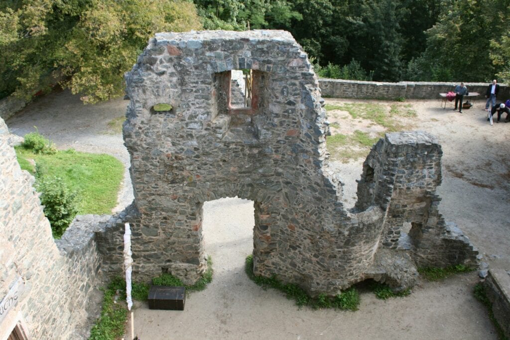 Frankenstein Castle 13 A ruined arch in the inner bailey