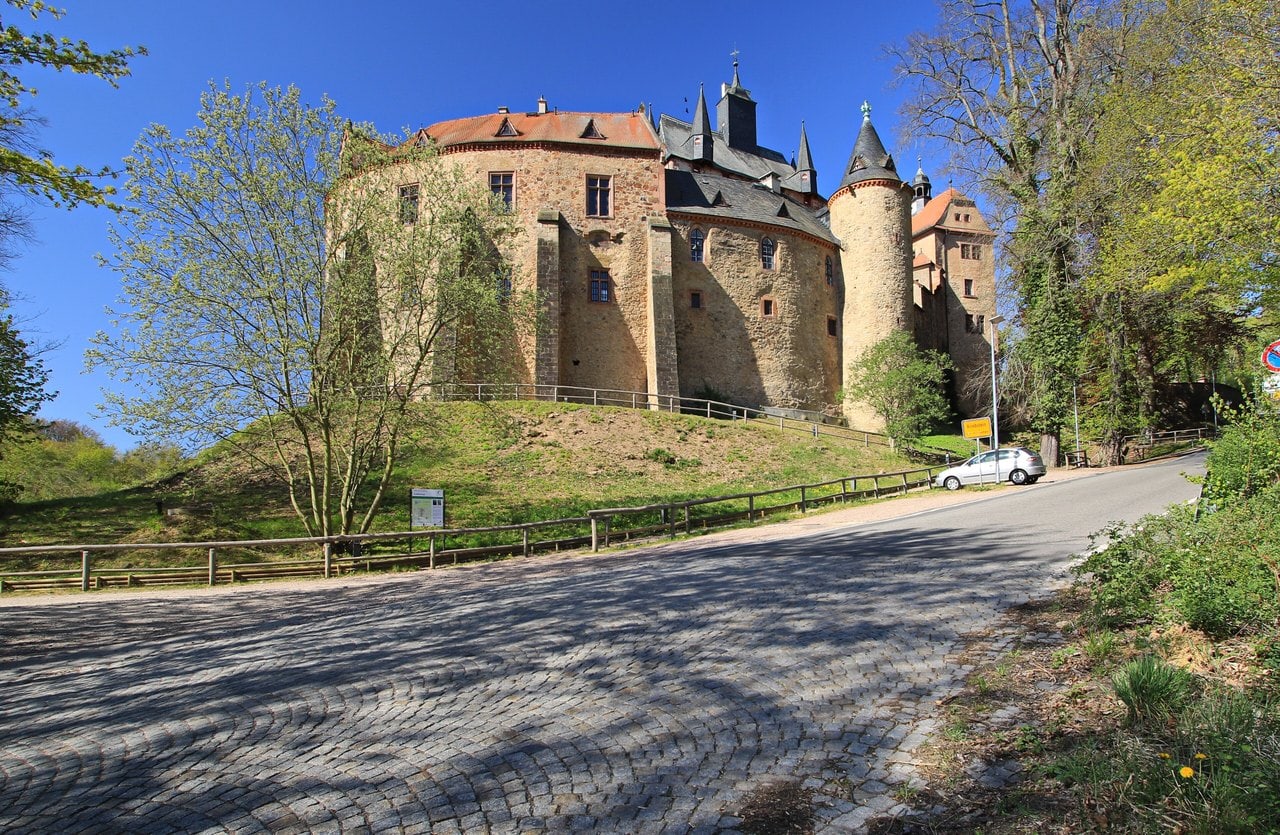 The Burgberg, the steep access road climbing to the gate of Kriebstein Castle