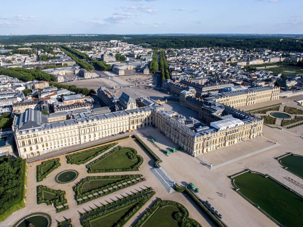 Travel Guides 8 Royal Residences of Île-de-France: Four Seats of Power Near Paris