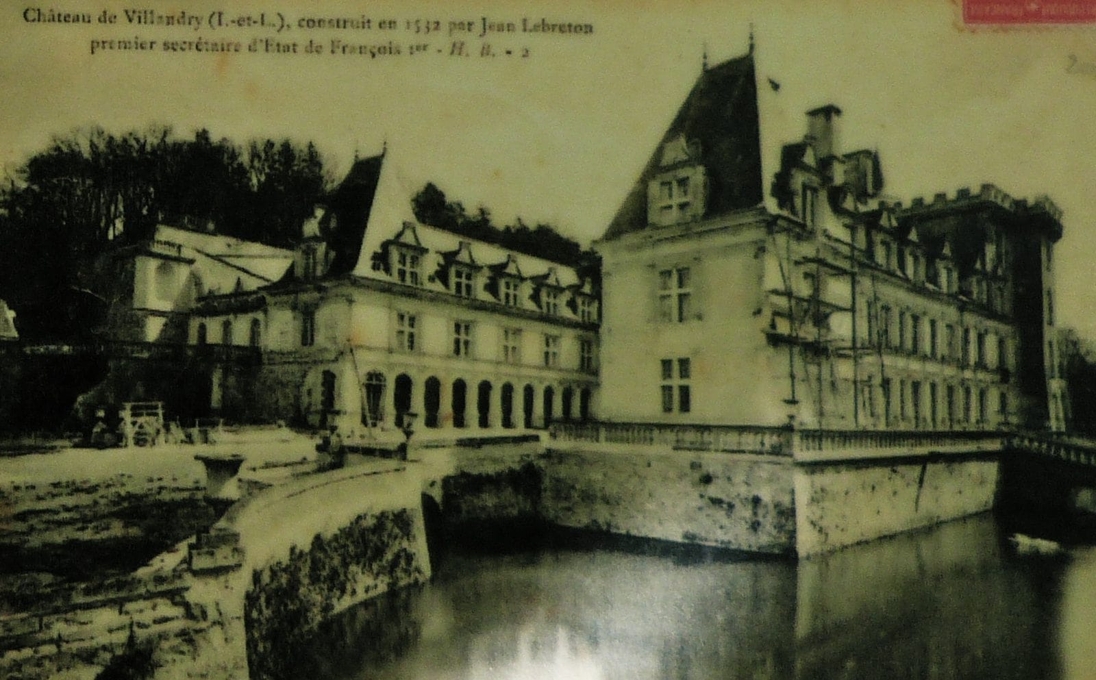 ZohaStel, CC BY-SA 3.0, via Wikimedia Commons Château de Villandry under restoration in the early twentieth century