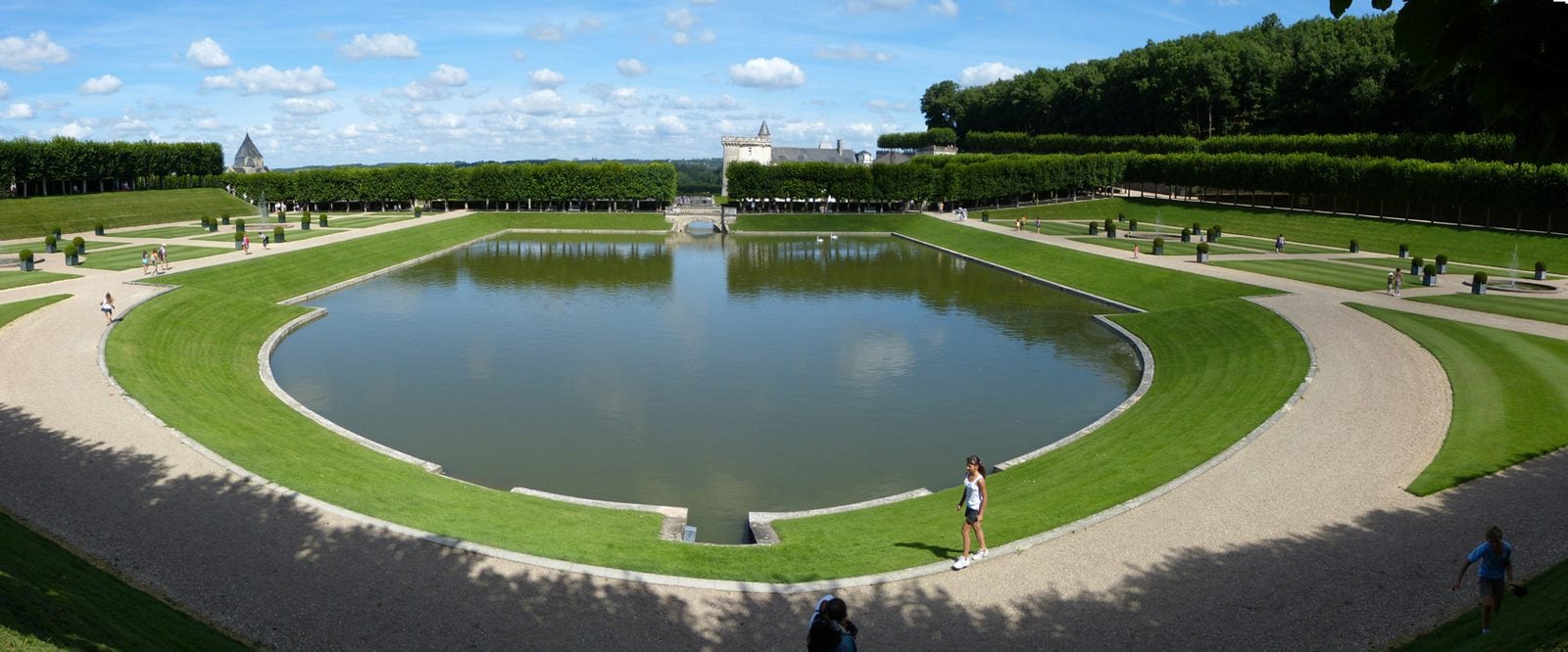 Château de Villandry 7 The Louis XV mirror pool in Villandry's upper water garden