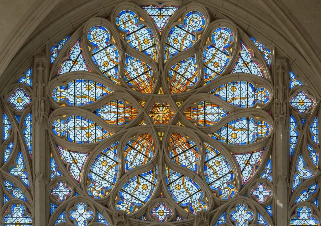 Château de Vincennes 14 The rose window of the Sainte-Chapelle de Vincennes