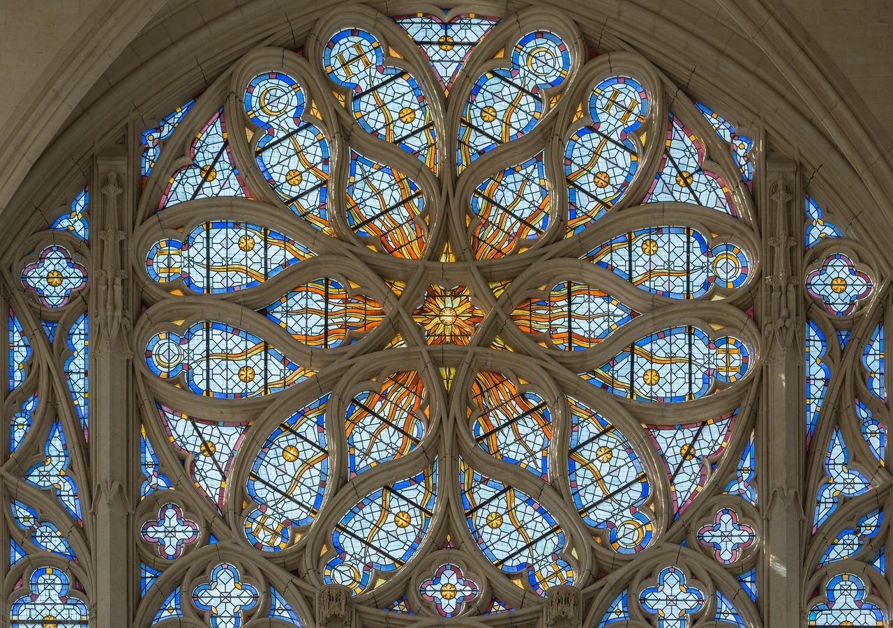 Sainte-Chapelle rose window — DXR, CC BY-SA 3.0 The rose window of the Sainte-Chapelle de Vincennes