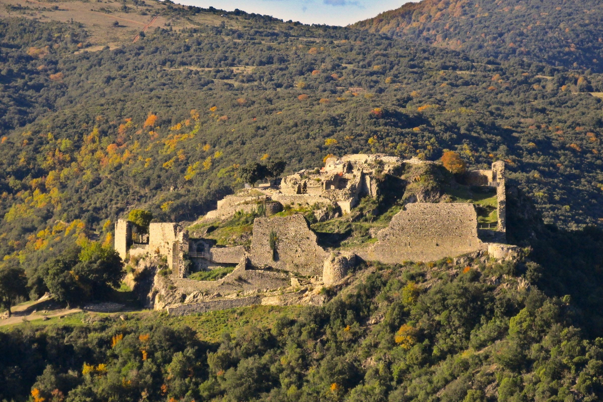 Château de Termes 1 The Château de Termes on its ridge in the Hautes-Corbières, seen from the GR 36 trail.