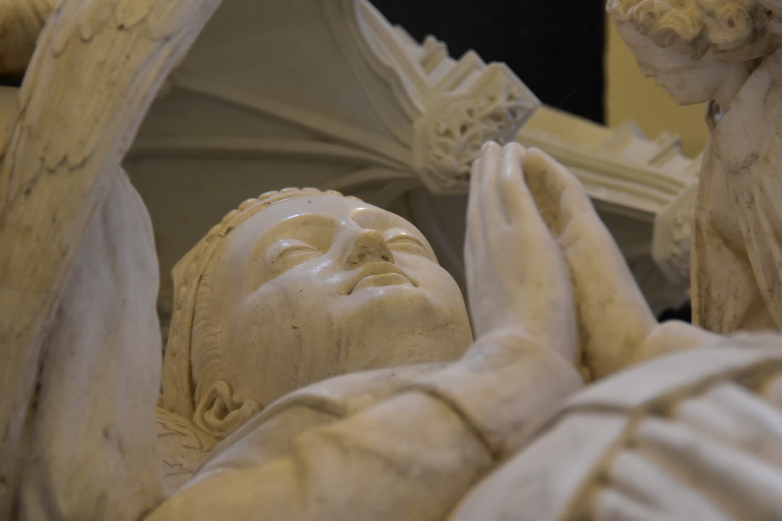 The alabaster recumbent effigy of Agnès Sorel, hands joined in prayer, at Loches The alabaster recumbent effigy of Agnès Sorel, hands joined in prayer, at Loches