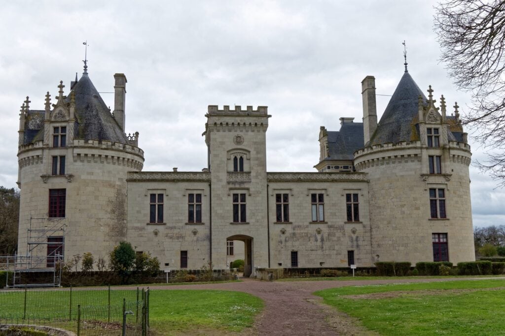 Wide view of the Château de Brézé façade