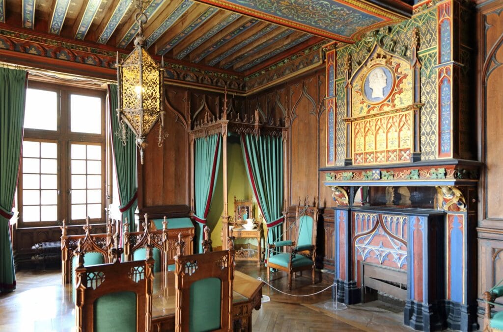 A painted neo-Gothic bedchamber in Château de Brézé