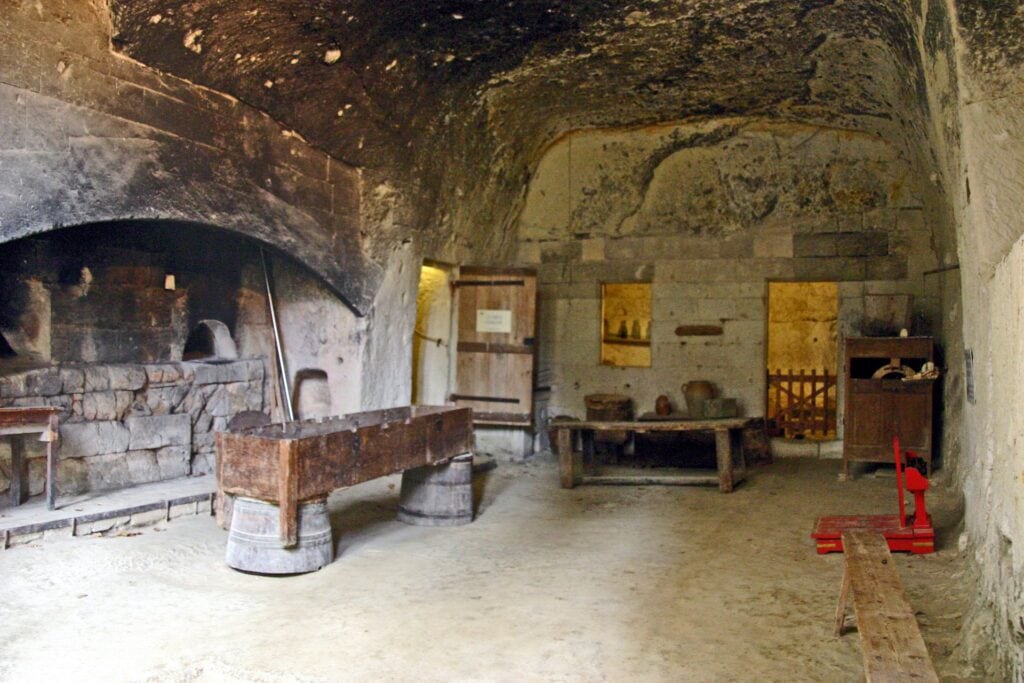 The troglodyte bakery beneath Château de Brézé