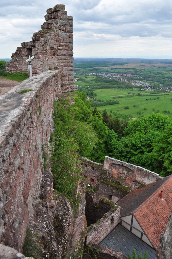Château du Haut-Barr 8 Rampart walk of Château du Haut-Barr above the Alsace plain