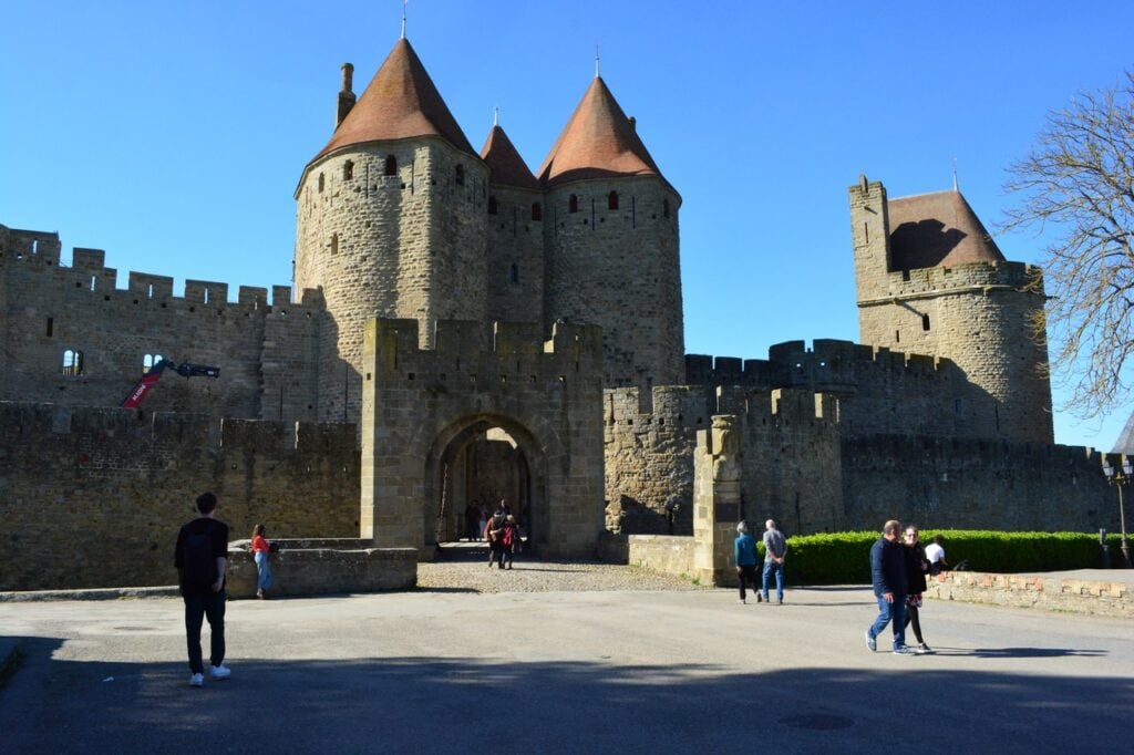 The Castle Gatehouse: Portcullis, Drawbridge & Barbican 2 The twin-towered Porte Narbonnaise gate of Carcassonne
