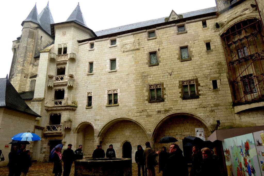 Château de Saumur 5 The cour d'honneur of Château de Saumur